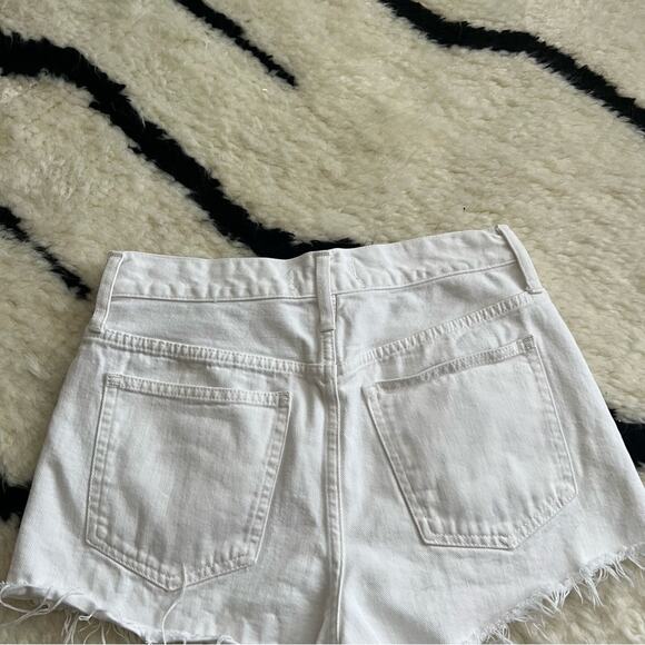 Madewell Relaxed Denim Shorts in Tile White - Picture 10 of 10